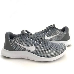 Boys grey Nike flex 2018 GS running shoe